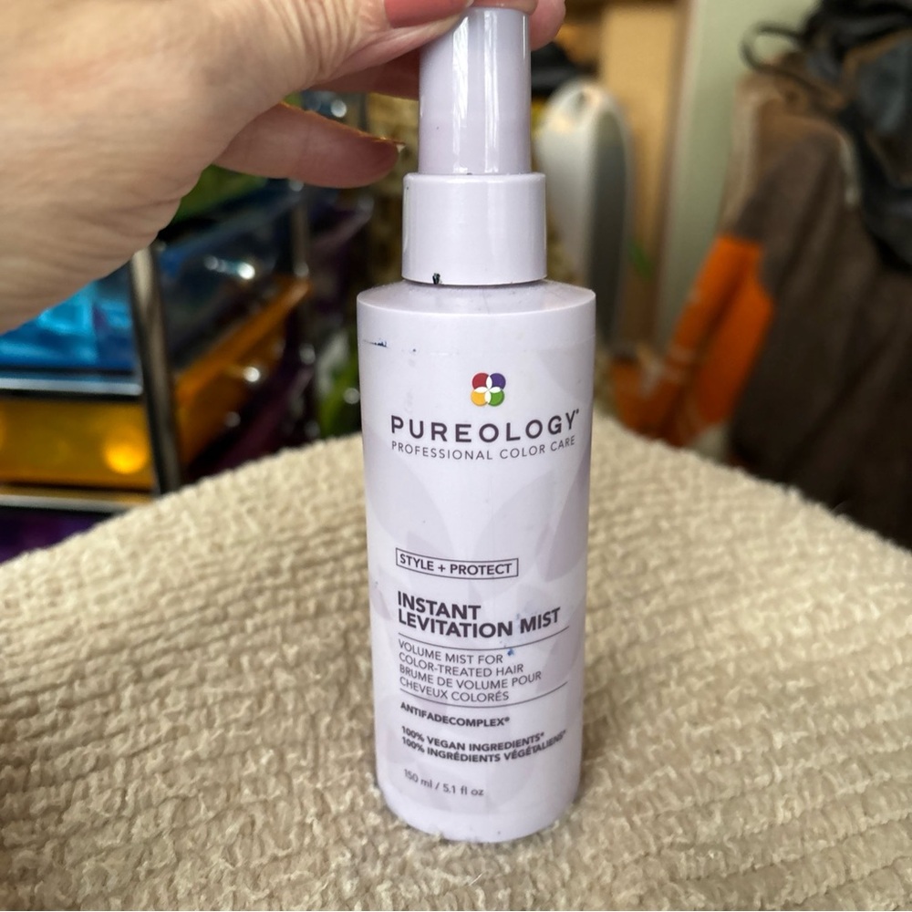 Pureology Professional Color Care Instant Levitation Mist 150ml.  New!